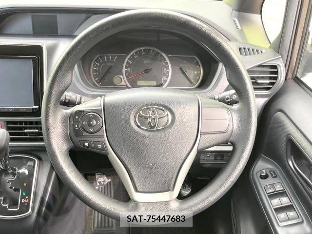 Toyota NOAH 2014-06 235261-14