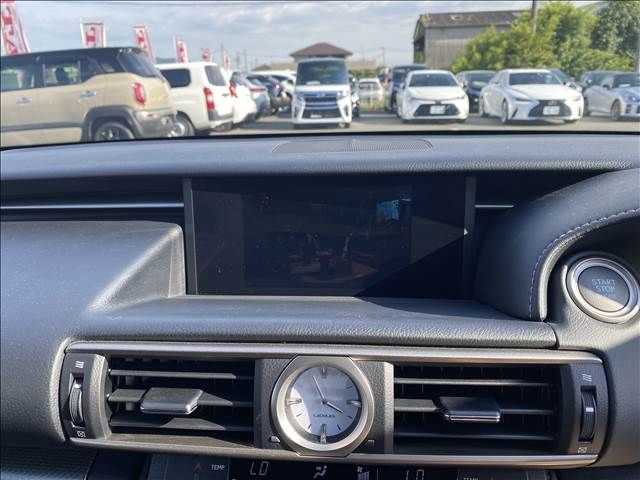 Lexus RC 2015-11 15701-7