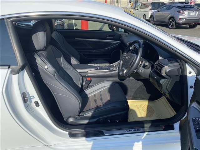 Lexus RC 2015-11 15701-3