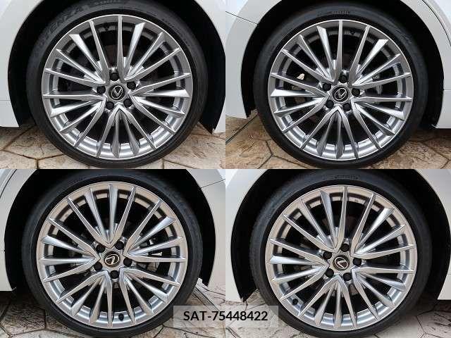 Lexus IS 2023-01 388387-29
