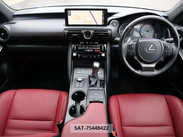 Lexus IS 2023-01 388387-7
