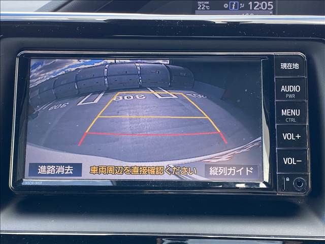 Toyota NOAH HYBRID 2019-05 15586-10