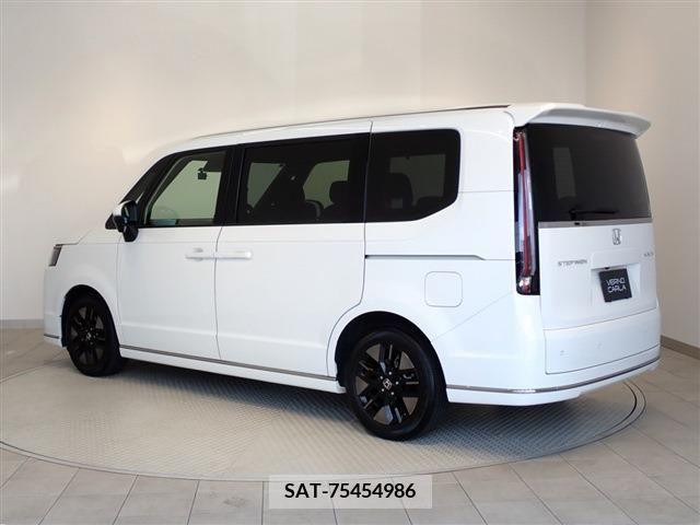 Honda STEP WGN 2022-07 368844-6