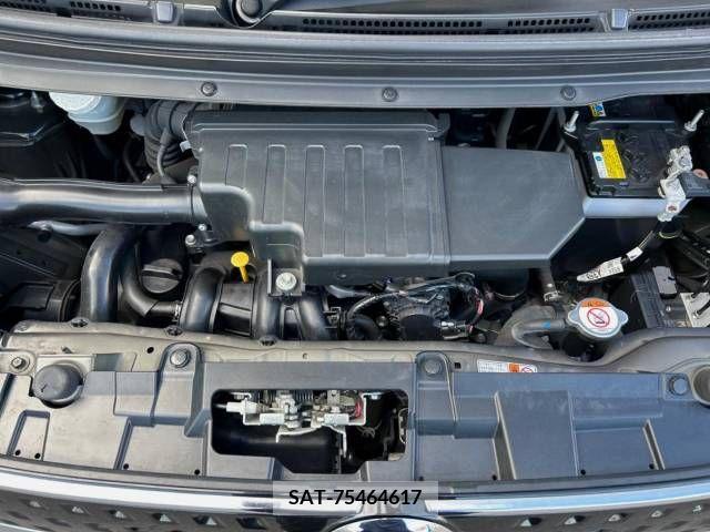 Nissan ROOX 2019-11 323938-19