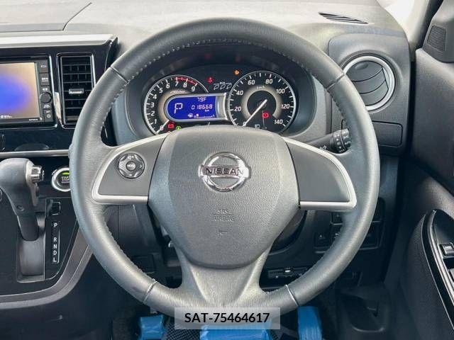 Nissan ROOX 2019-11 323938-2