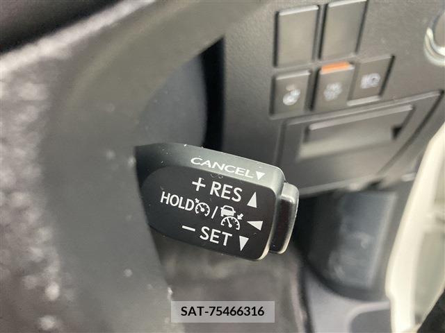 Toyota ALPHARD 2021-01 299506-18