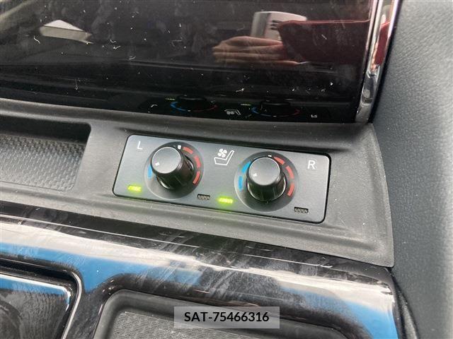 Toyota ALPHARD 2021-01 299506-9