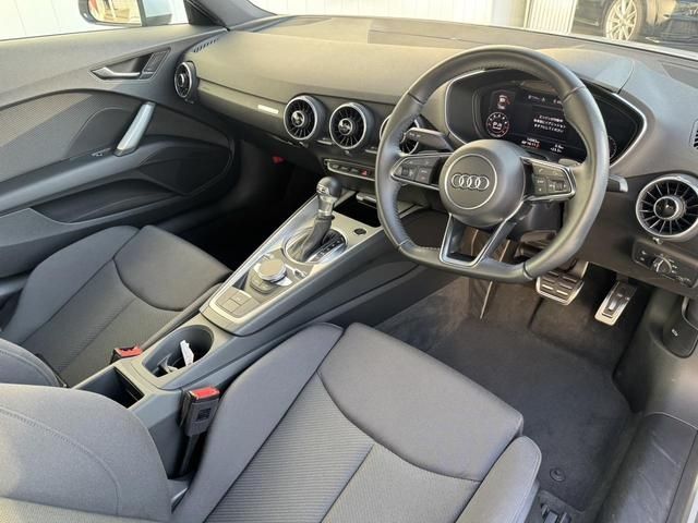 Audi TT 2021-09 23107-8