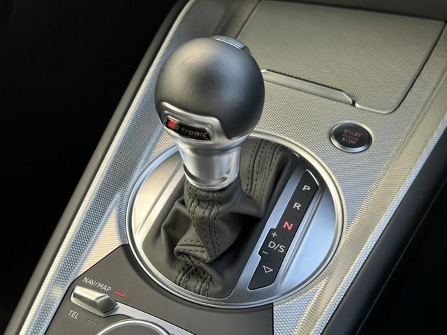 Audi TT 2021-09 23107-11