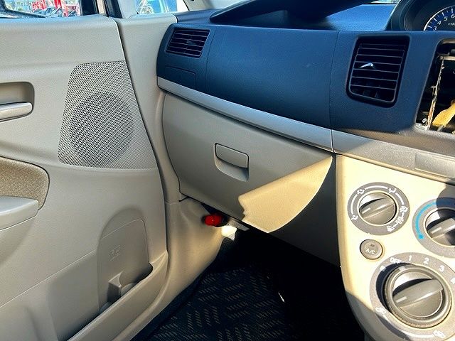 Daihatsu MOVE 2009-08 181831-5