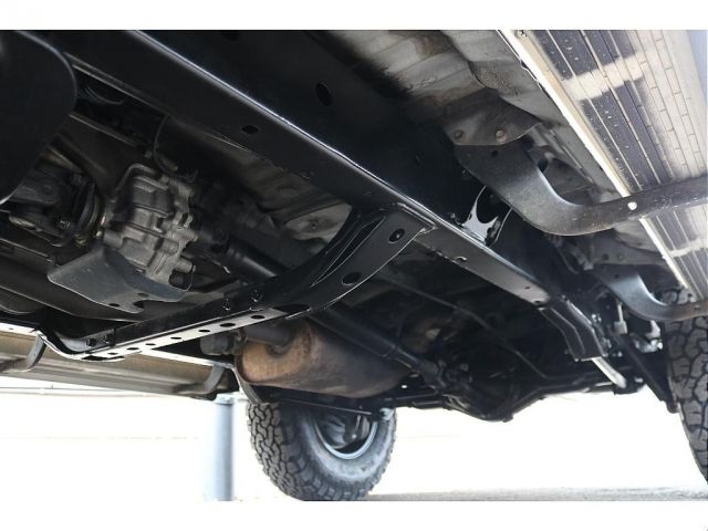 Toyota PRADO 2001-01 182589-10