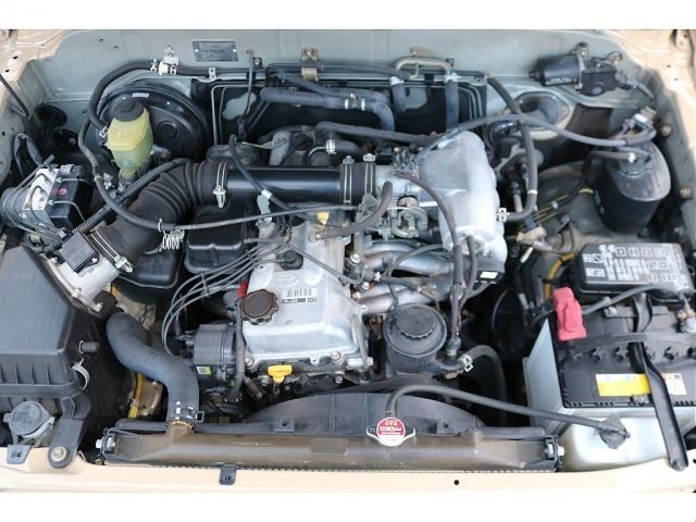 Toyota PRADO 2001-01 182589-9