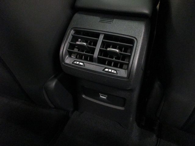 Citroen C4 2022-01 17969-19