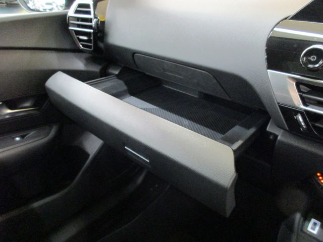 Citroen C4 2022-01 17969-15