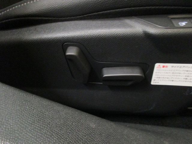 Citroen C4 2022-01 17969-11