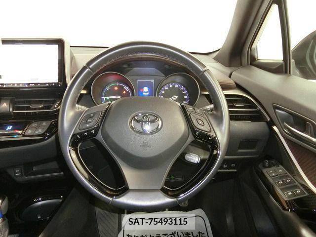Toyota C-HR 2018-03 204393-3