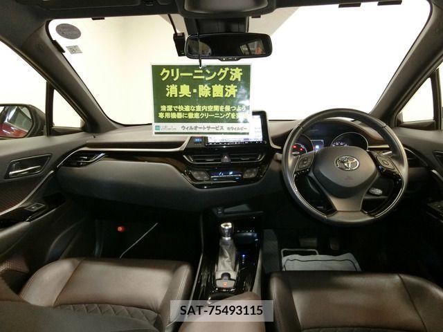 Toyota C-HR 2018-03 204393-2