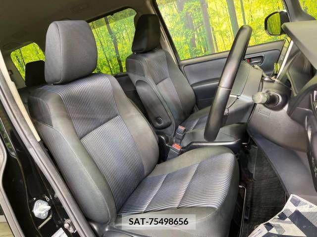Toyota VOXY 2016-01 289121-8
