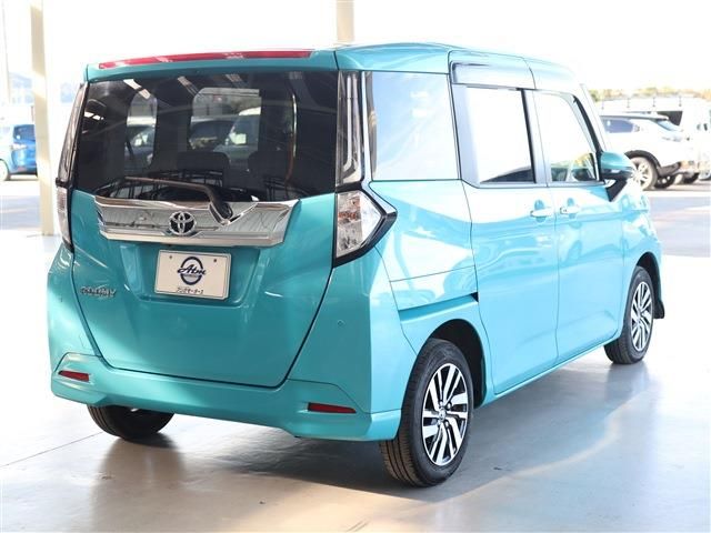 Toyota ROOMY 2021-10 181282-3