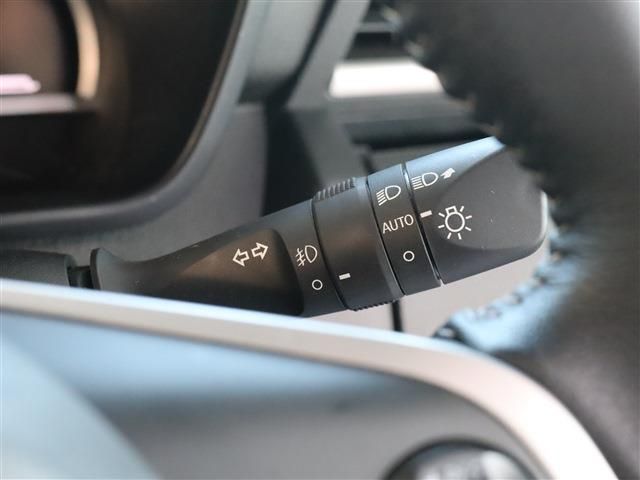 Toyota ROOMY 2021-10 181282-22