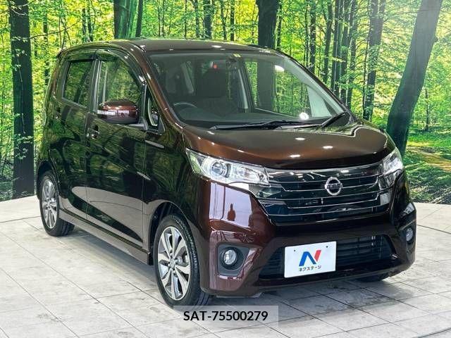 Nissan DAYZ 2015-05 323301-16
