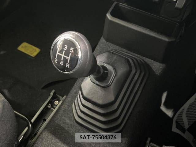 Suzuki JIMNY 2023-06 391570-14