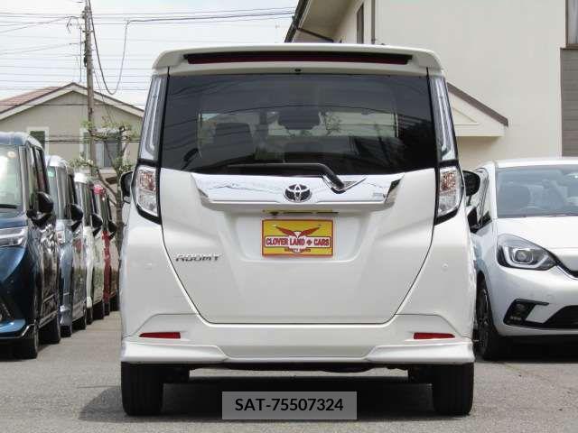Toyota ROOMY 2023-08 311182-5