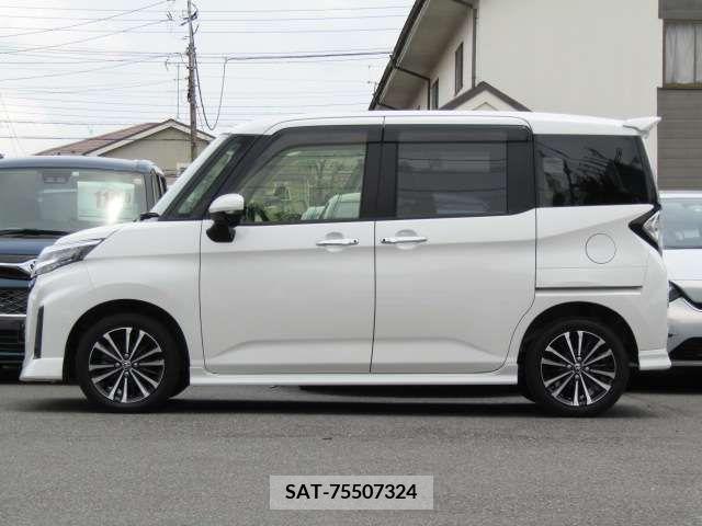 Toyota ROOMY 2023-08 311182-4