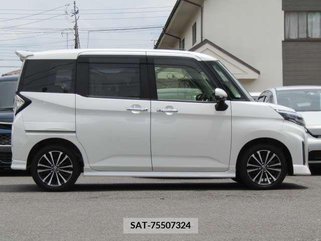 Toyota ROOMY 2023-08 311182-3