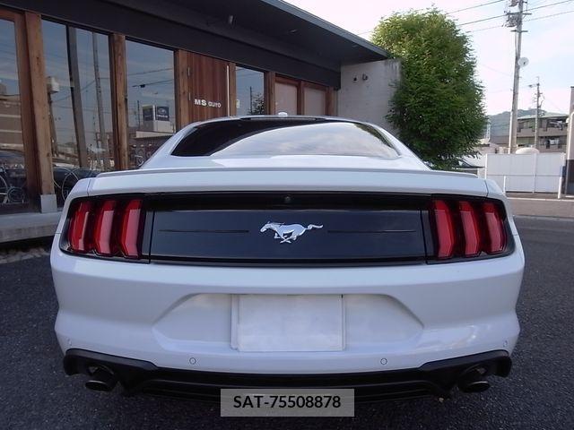 Ford MUSTANG 2021-07 269983-18