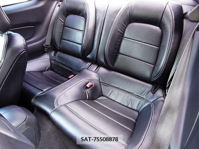 Ford MUSTANG 2021-07 269983-16