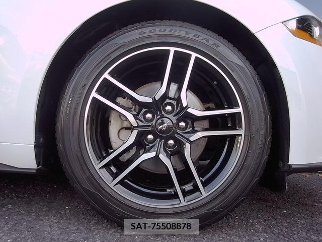 Ford MUSTANG 2021-07 269983-7
