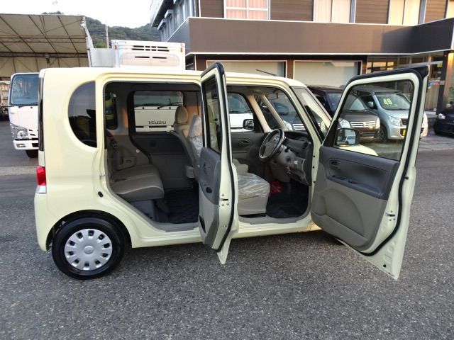 Daihatsu TANTO 2009-02 8723-4