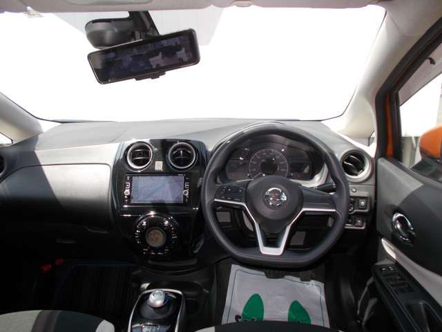 Nissan NOTE 2017-03 2799-3