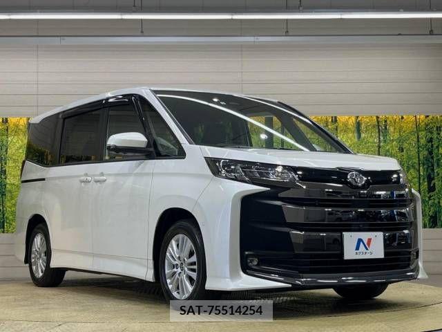 Toyota NOAH 2022-03 392812-17