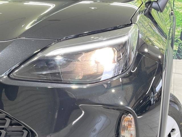 Toyota YARIS CROSS 2023-03 17553-12