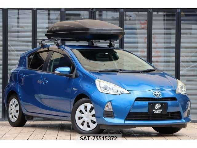 Toyota AQUA 2013-08 395663-4