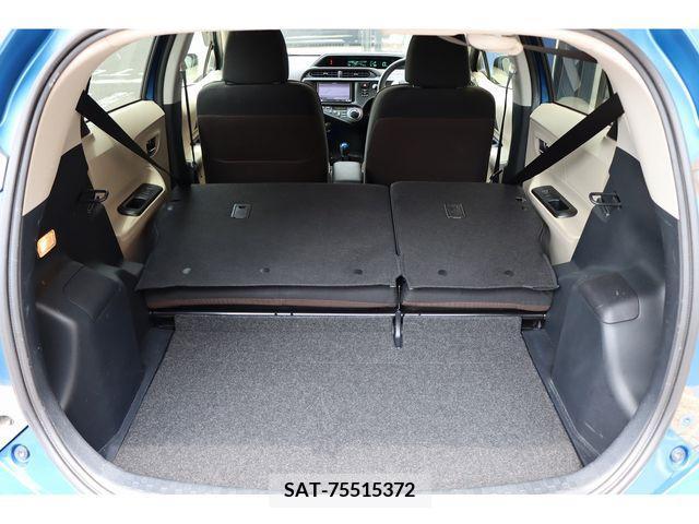 Toyota AQUA 2013-08 395663-13