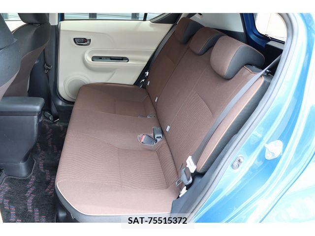 Toyota AQUA 2013-08 395663-12