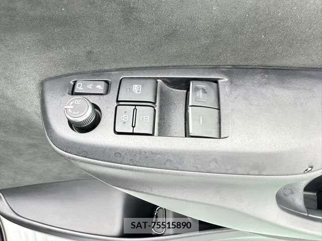 Toyota YARIS 2024-01 379652-7