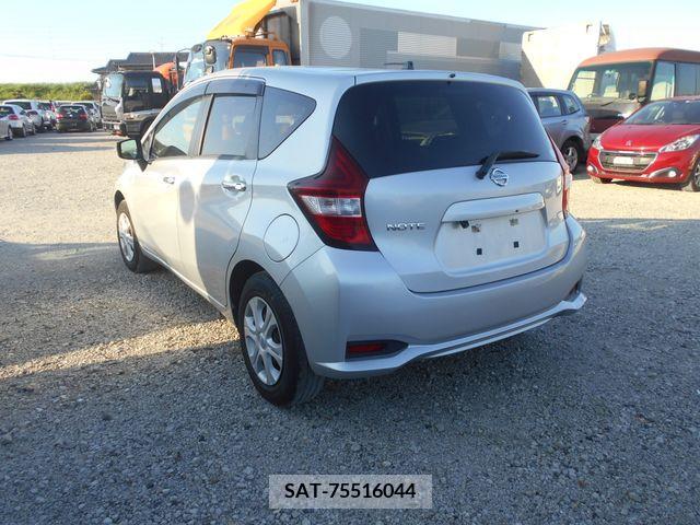 Nissan NOTE 2017-03 280146-1