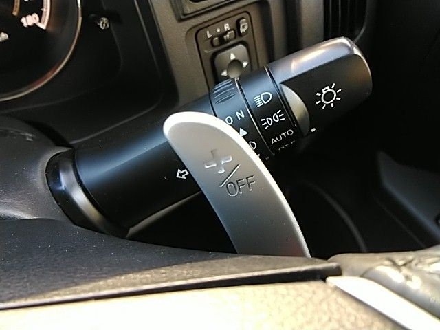 Mitsubishi DELICA D5 2017-08 193487-7