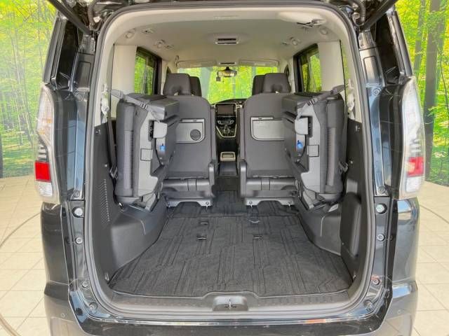 Nissan SERENA 2018-11 191306-11