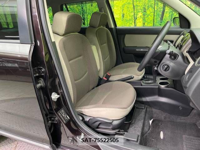 Mazda VERISA 2011-05 301826-8