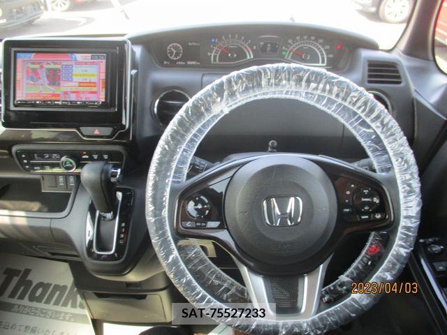 Honda N BOX CUSTOM 2017-12 200400-9