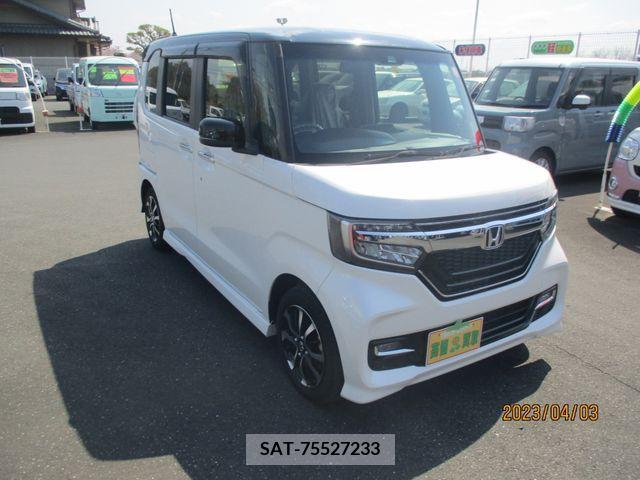 Honda N BOX CUSTOM 2017-12 200400-0