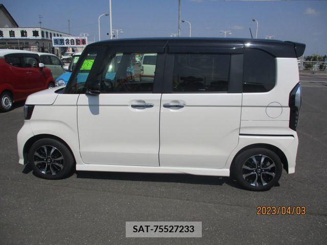 Honda N BOX CUSTOM 2017-12 200400-7
