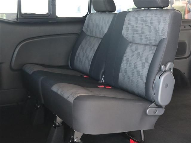 Nissan CARAVAN VAN 2021-10 28804-28