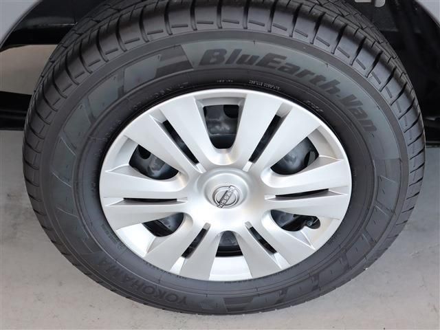 Nissan CARAVAN VAN 2021-10 28804-9