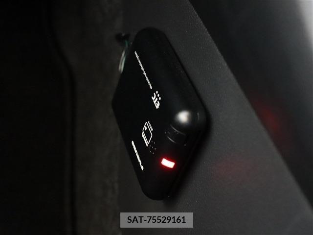 Toyota YARIS 2023-04 345519-18